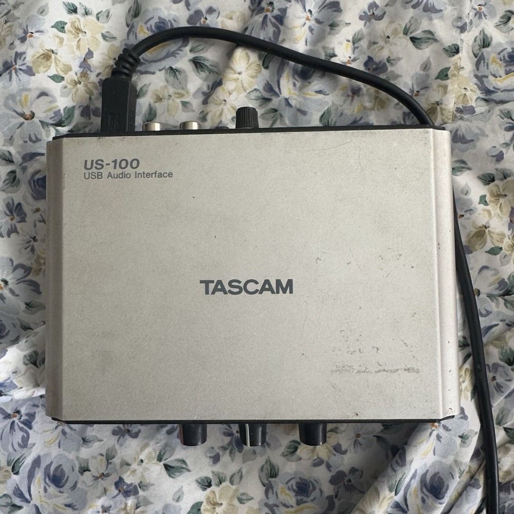 Tascam TEAC US-100 USB Audio Interface Sound DJ For Guitar. *Tested For Power*